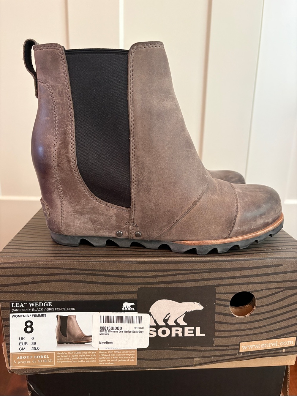 Sorel Lea Wedge Chelsea Boot - Dark Grey with Black Panels